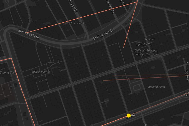 Agents routing correctly through the network while visually cutting straight through the English Market